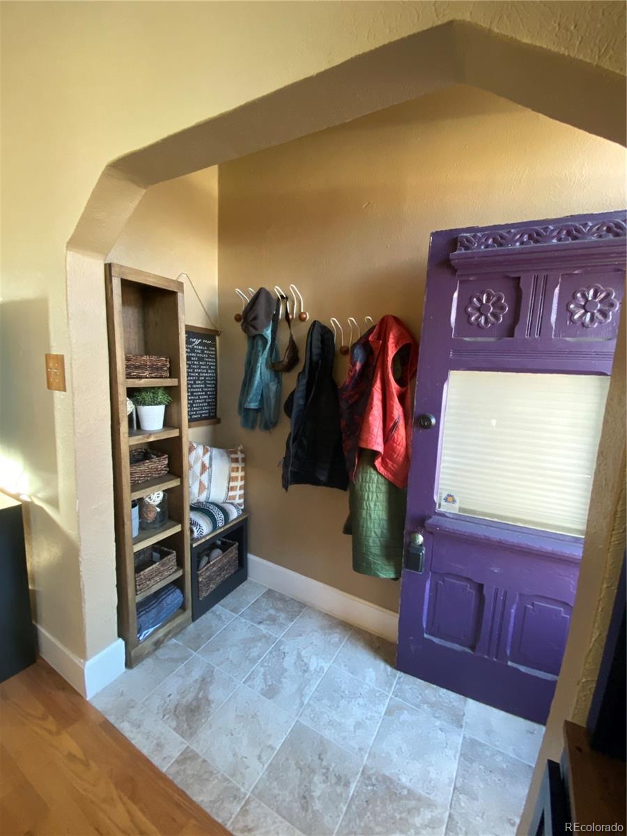 2537 Ames Street Edgewater, CO 80214 - Photo 3 of 15