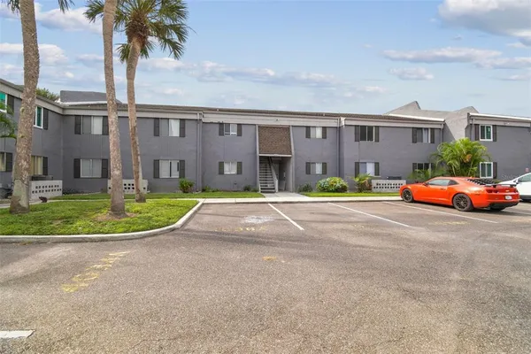 $2,250 | 4036 Cortez Drive, Unit A, Tampa, FL 33614