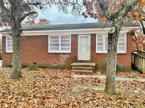 $1,000 | 206 South 7th Street, Spring Lake, NC 28390