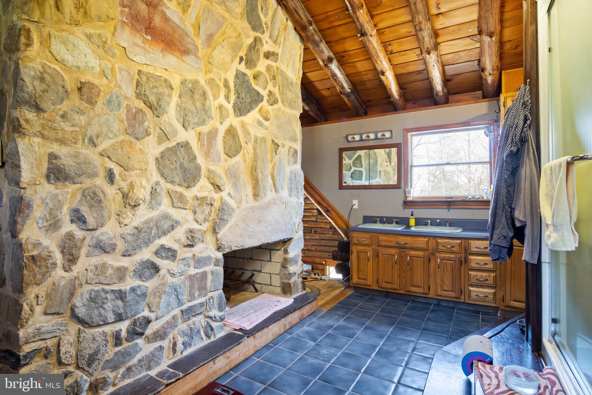 1402 Hoffmaster Road Knoxville, MD 21758 - Photo 22 of 50 Bedroom