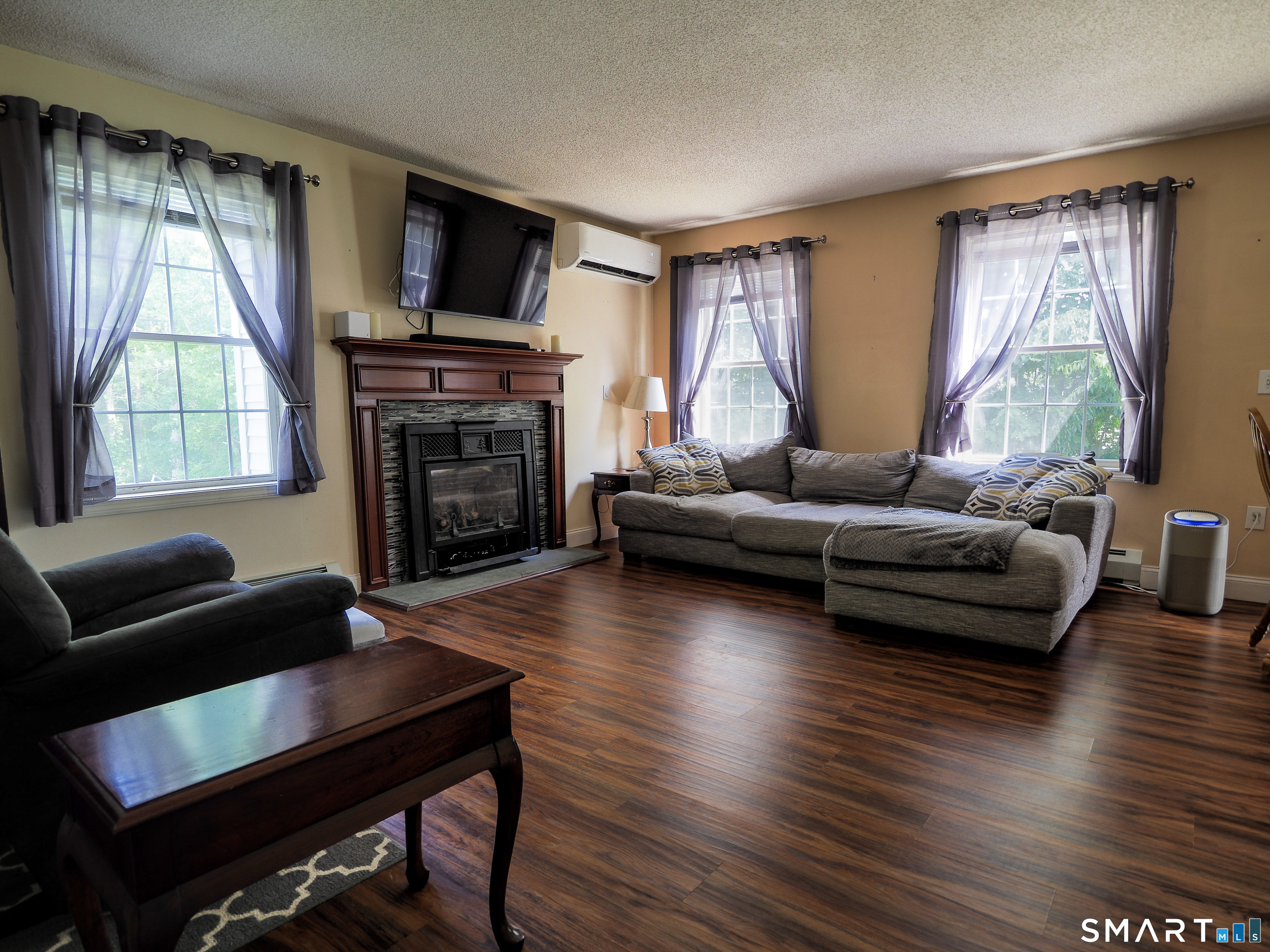 386 White Pine Road Torrington, CT 06790 - Photo 7 of 27