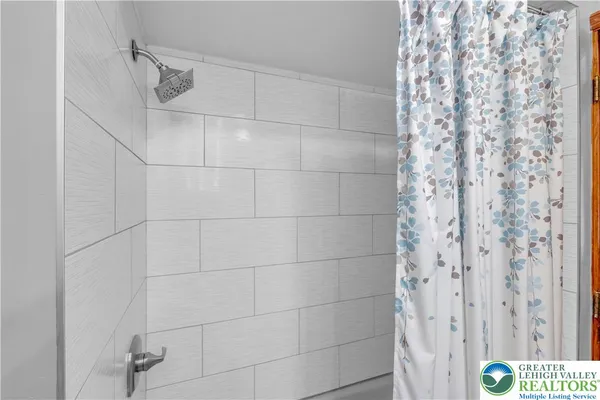 $599,900 | 783 American General Drive, Easton, PA 18040