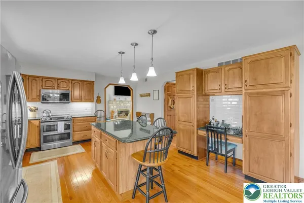 $599,900 | 783 American General Drive, Easton, PA 18040