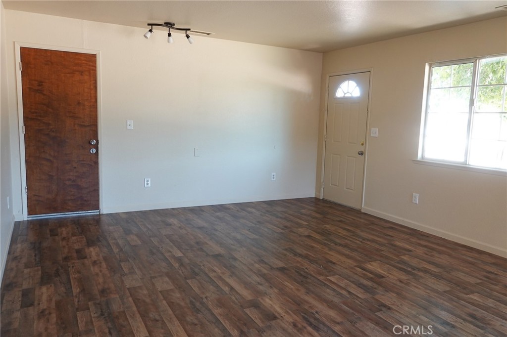 7950 Blue Moon Road Paso Robles, CA 93446 - Photo 11 of 26