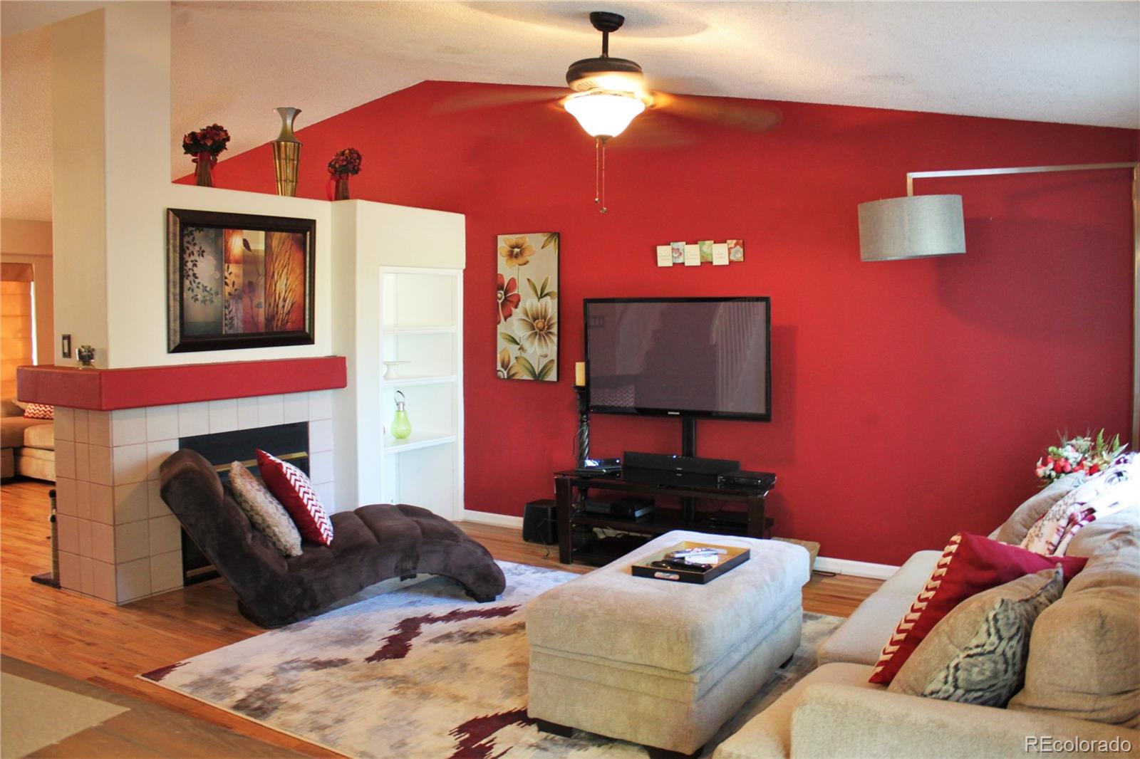 9502 South Castle Ridge Circle Highlands Ranch, CO 80129 - Photo 4 of 15
