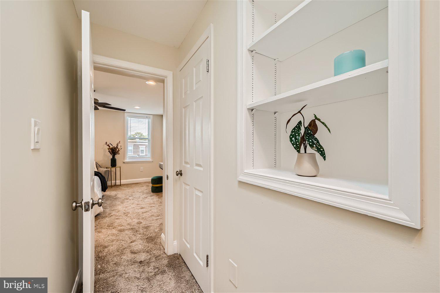 4333 Falls Road Baltimore, MD 21211 - Photo 25 of 33 Built in's