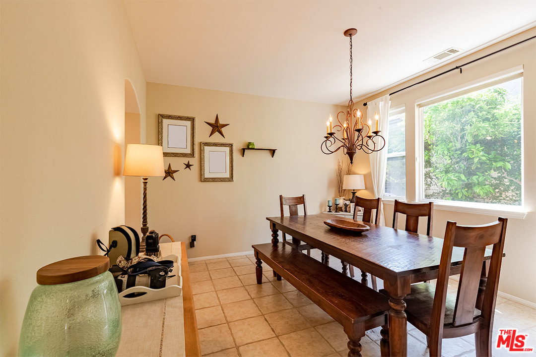26109 Forster Way Stevenson Ranch, CA 91381 - Photo 16 of 34 Gallery Image 16