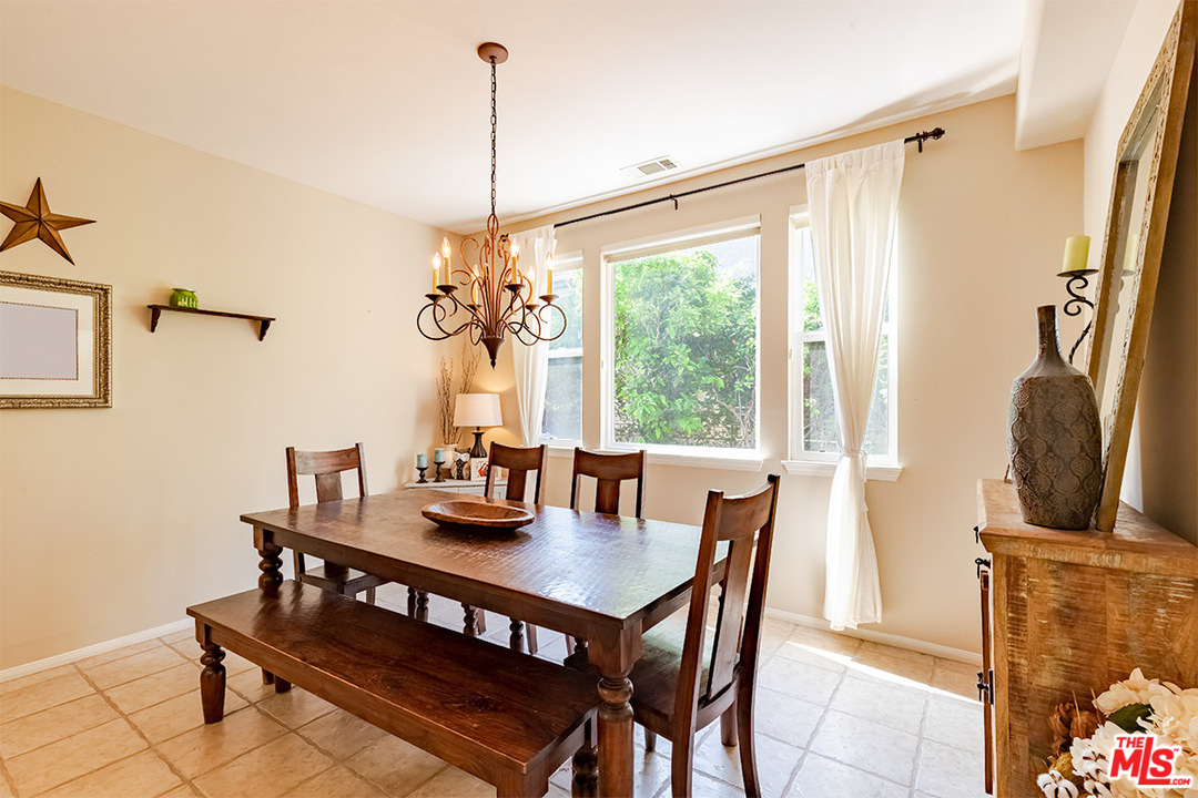 26109 Forster Way Stevenson Ranch, CA 91381 - Photo 17 of 34 Gallery Image 17
