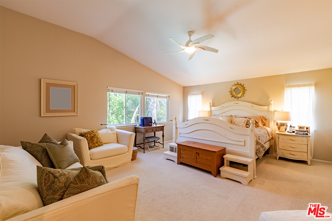 26109 Forster Way Stevenson Ranch, CA 91381 - Photo 20 of 34 Gallery Image 20