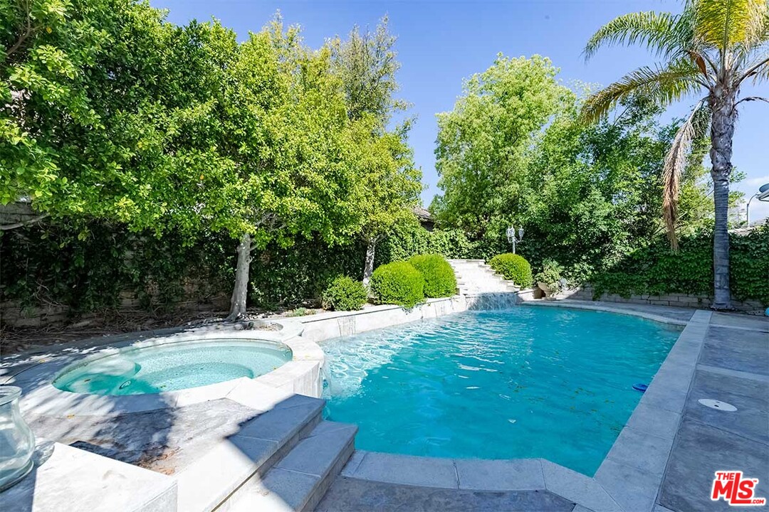 26109 Forster Way Stevenson Ranch, CA 91381 - Photo 31 of 34 Gallery Image 31
