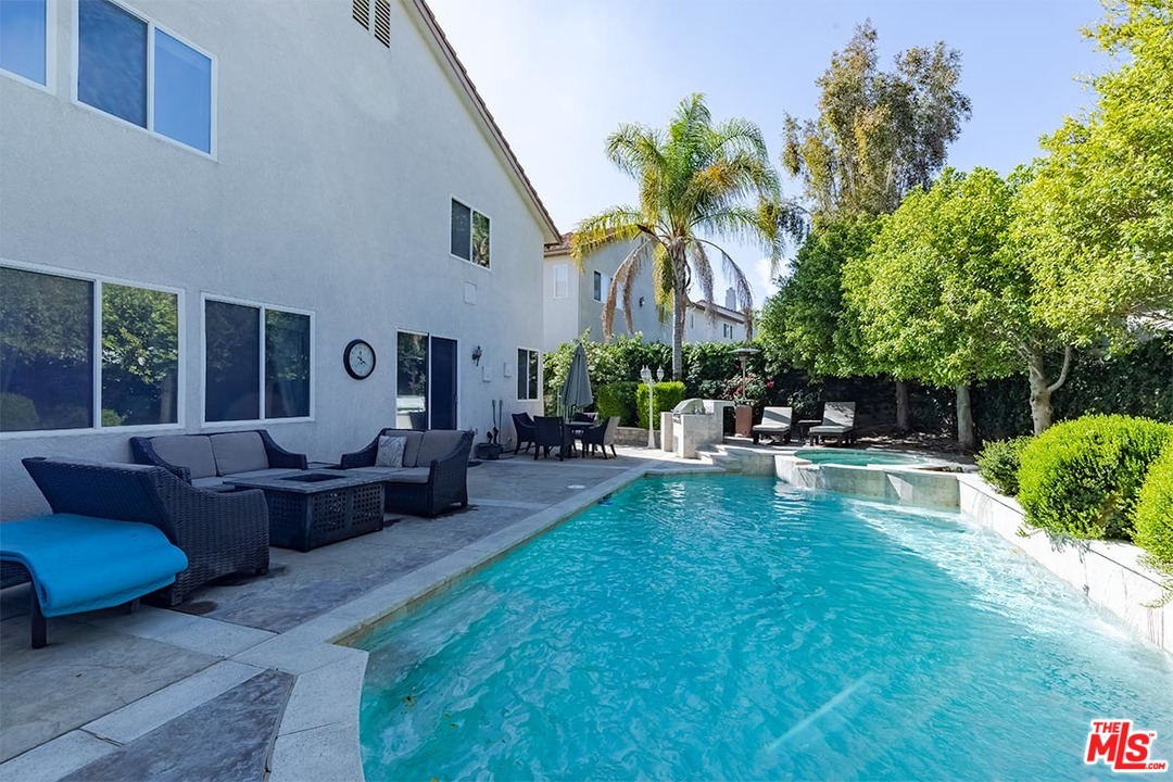 26109 Forster Way Stevenson Ranch, CA 91381 - Photo 33 of 34 Gallery Image 33