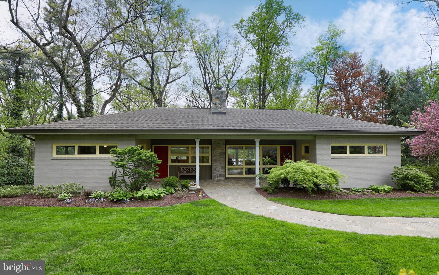 142 Woodside Road Lancaster, PA 17601 - Photo 1 of 56 142 Woodside Rd. - Blossom Hill - Manheim Twp.