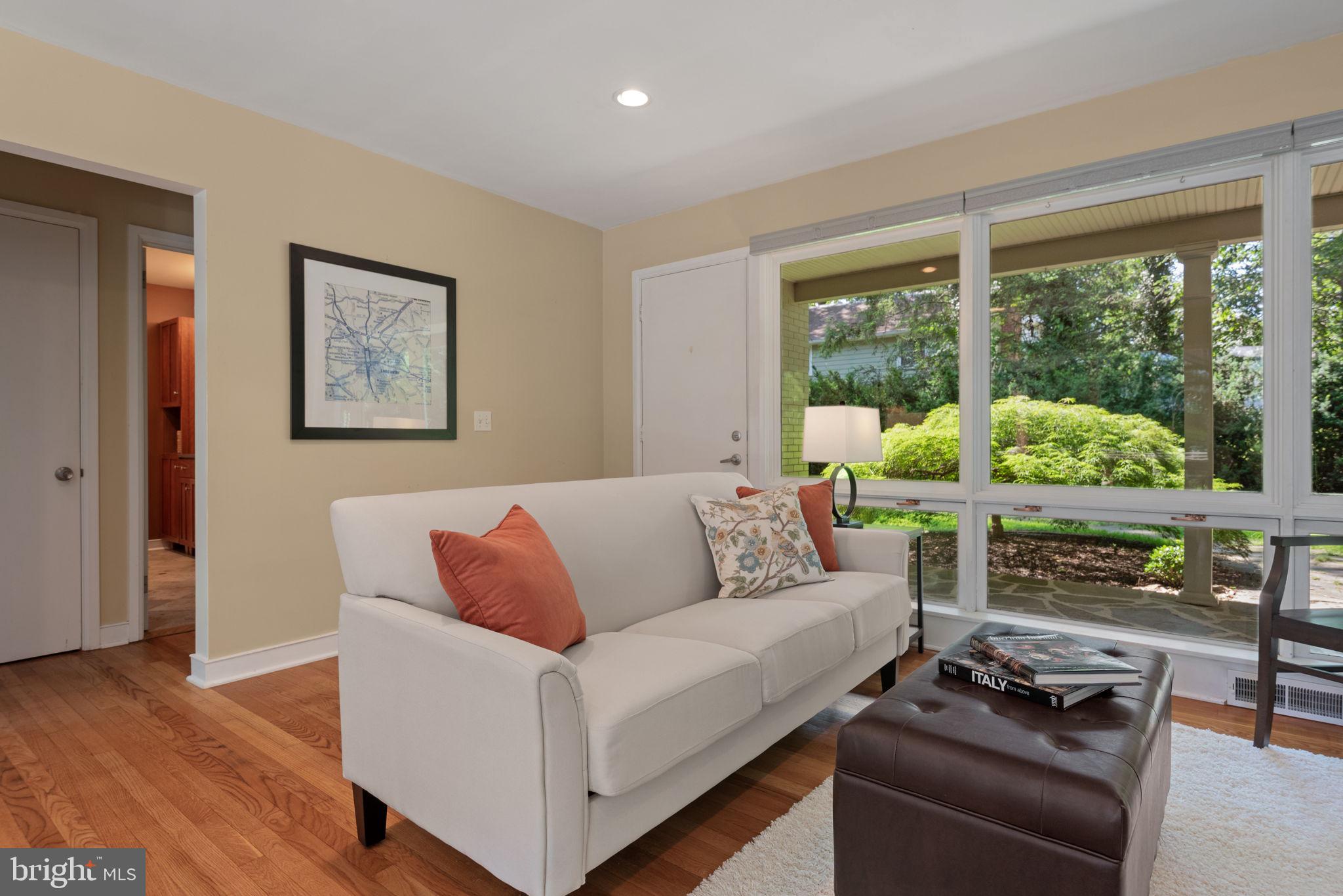 142 Woodside Road Lancaster, PA 17601 - Photo 13 of 56 Gallery Image 13