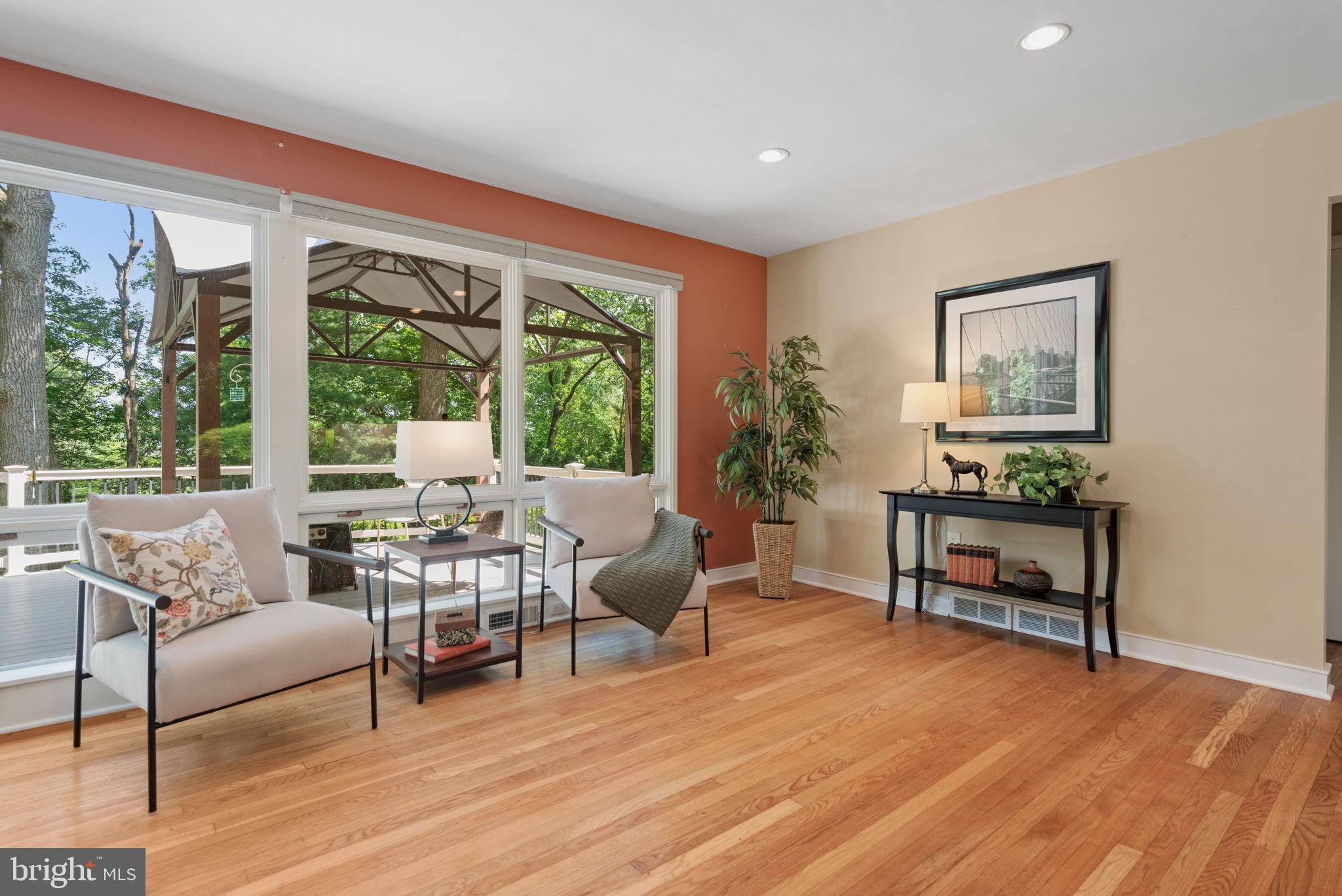 142 Woodside Road Lancaster, PA 17601 - Photo 15 of 56 Gallery Image 15