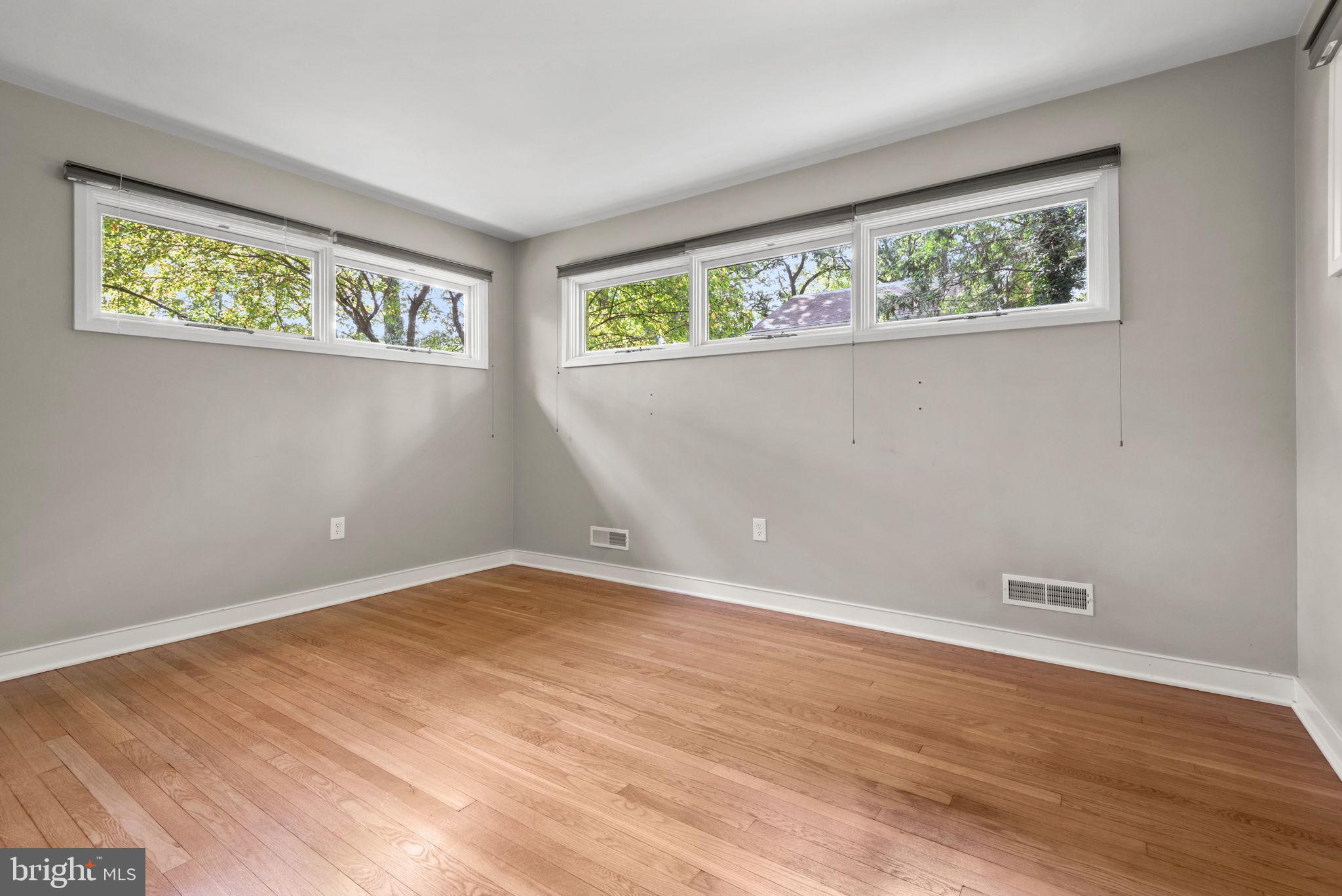 142 Woodside Road Lancaster, PA 17601 - Photo 37 of 56 Gallery Image 37