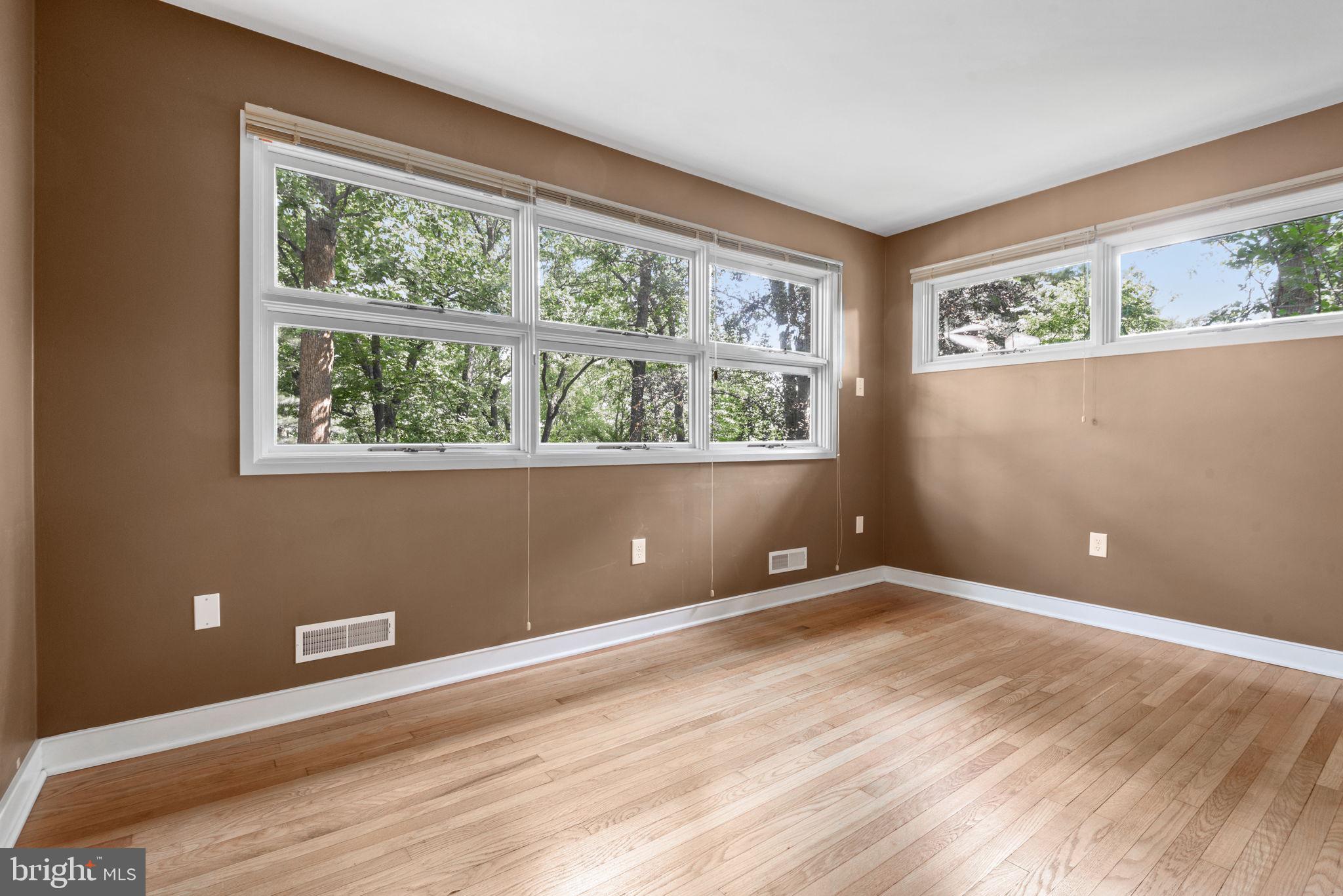 142 Woodside Road Lancaster, PA 17601 - Photo 39 of 56 Gallery Image 39