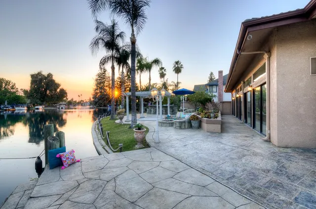 $1,299,000 | 1617 North Aspen Court, Visalia, CA 93291