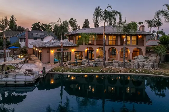 $1,299,000 | 1617 North Aspen Court, Visalia, CA 93291