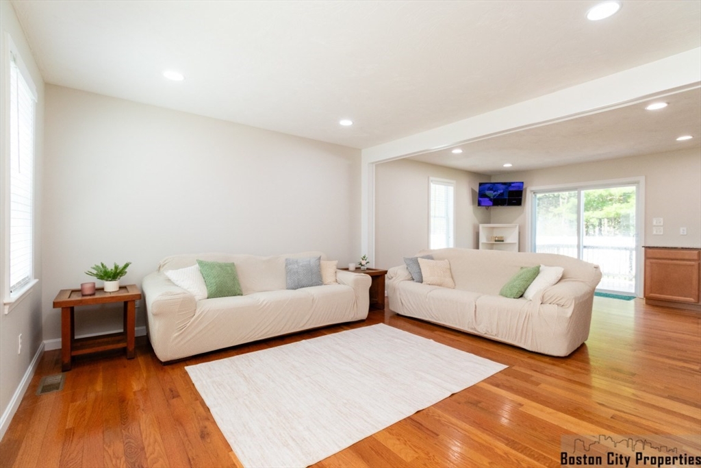 264 Charge Pond Road Wareham, MA 02571 - Photo 13 of 27