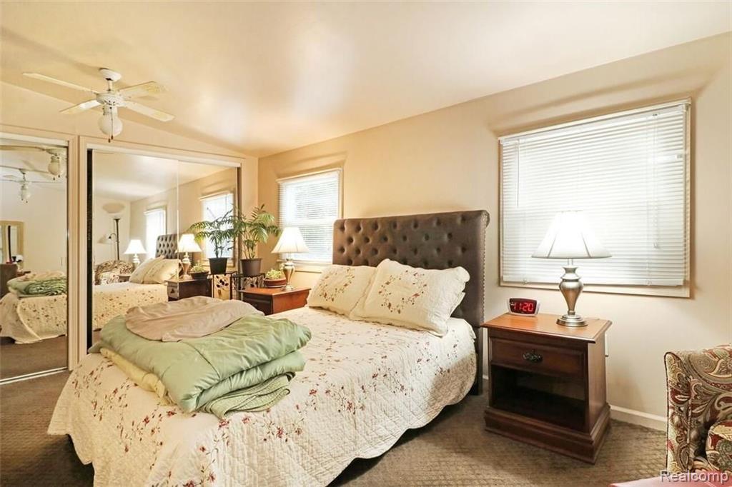 13450 Lenmoore Road Belleville, MI 48111 - Photo 26 of 38