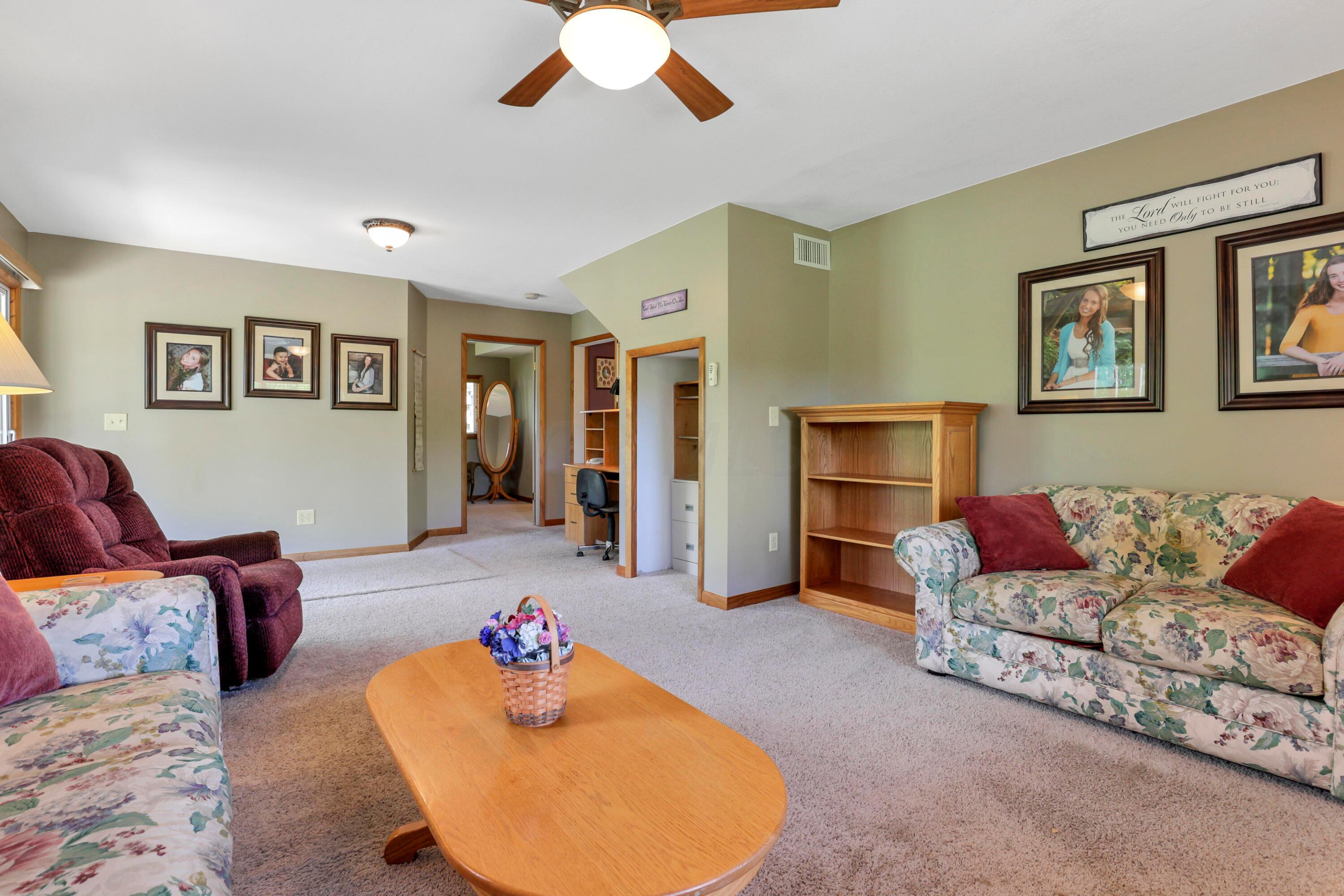 11683 Marne Road Newark, OH 43055 - Photo 27 of 65 0N4A1557