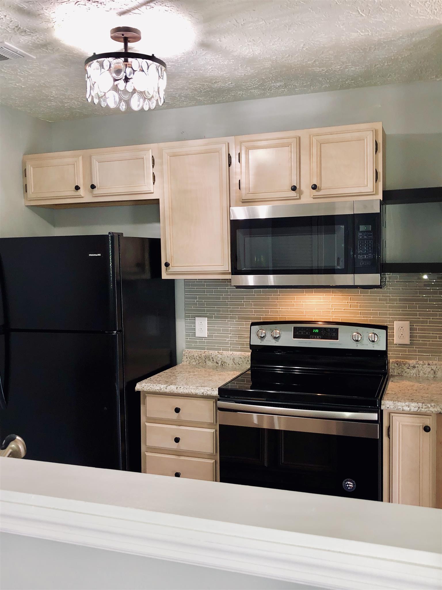 310 Andrew Jackson Place Hermitage, TN 37076 - Photo 8 of 20