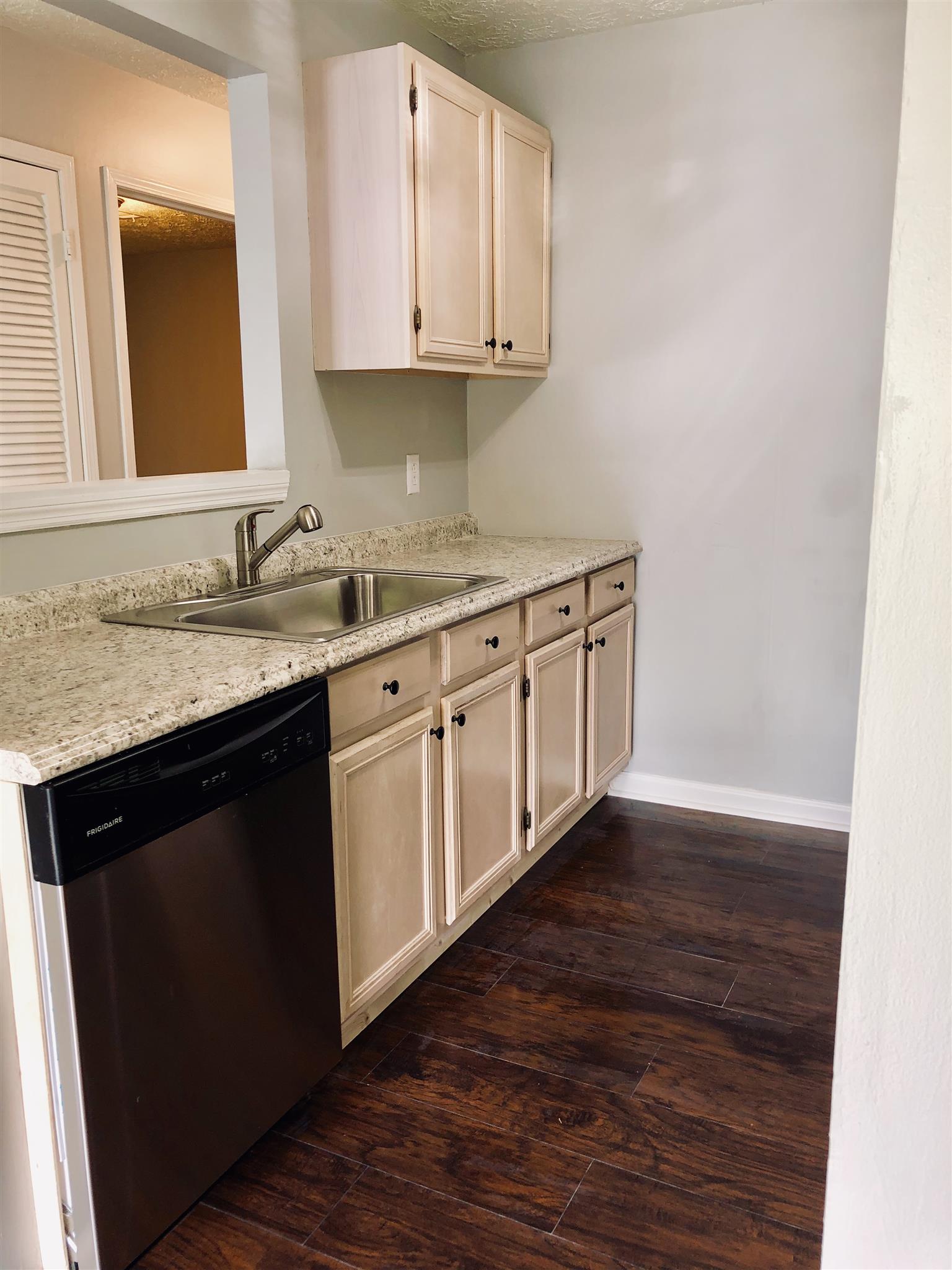 310 Andrew Jackson Place Hermitage, TN 37076 - Photo 10 of 20