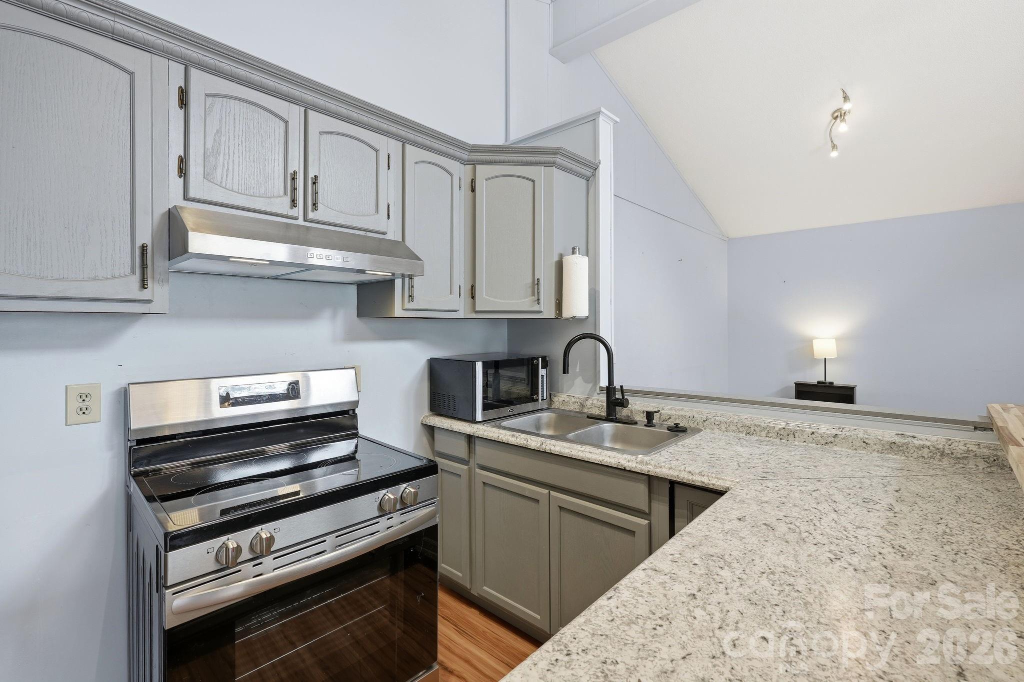 65 Spencer Street Clyde, NC 28721 - Photo 18 of 34