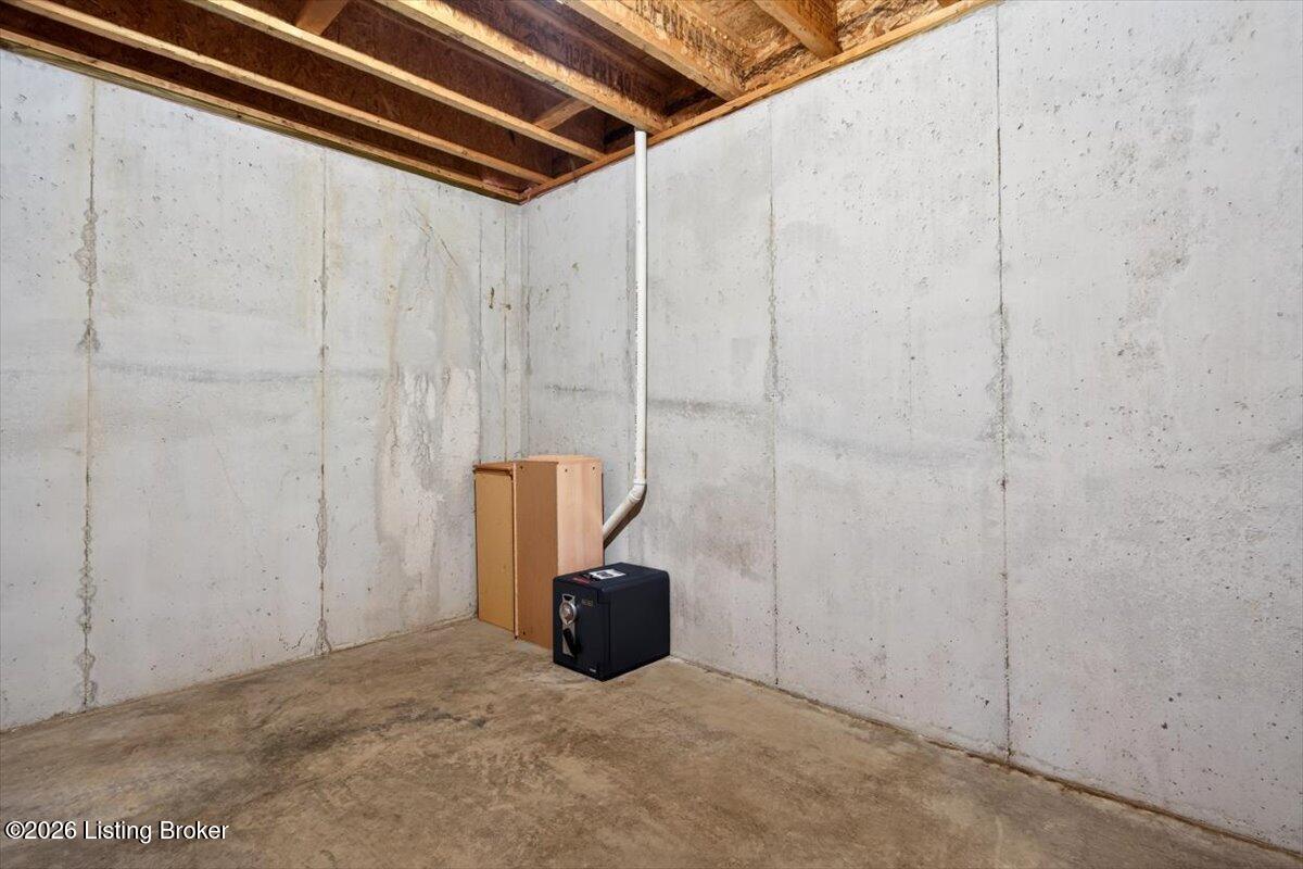 4111 Dolphin Road Louisville, KY 40220 - Photo 40 of 60 Poured-wall basement