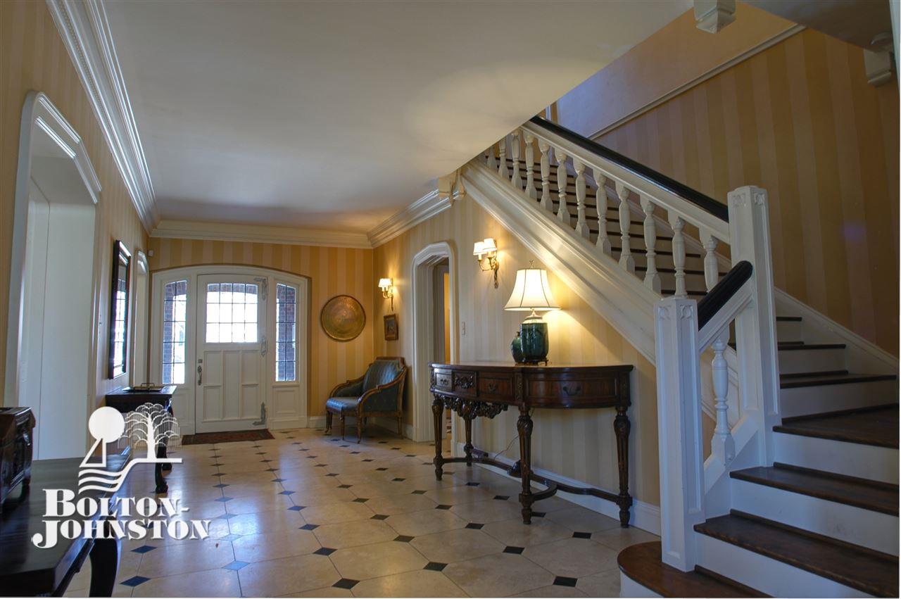 111 Cloverly Road Grosse Pointe Farms, MI 48236 - Photo 3 of 16