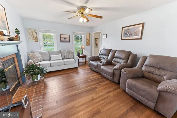 $339,990 | 27768 Crooked Oak Lane, Salisbury, MD 21801