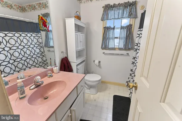 $339,990 | 27768 Crooked Oak Lane, Salisbury, MD 21801