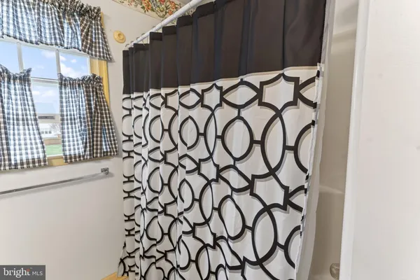 $339,990 | 27768 Crooked Oak Lane, Salisbury, MD 21801