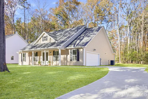 $470,000 | 325 Mainsail Road, Salisbury, NC 28146