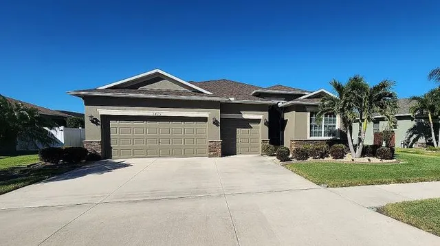 $425,000 | 2415 Cumberland Cliff Drive, Ruskin, FL 33570