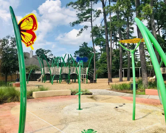 $2,400 | 29021 Cherrywood Lane, Shenandoah, TX 77381