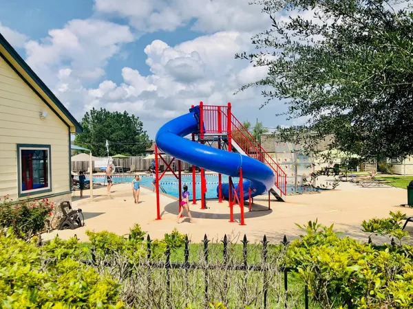 $2,400 | 29021 Cherrywood Lane, Shenandoah, TX 77381