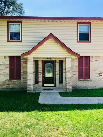 $2,400 | 29021 Cherrywood Lane, Shenandoah, TX 77381