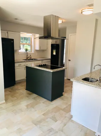 $2,400 | 29021 Cherrywood Lane, Shenandoah, TX 77381