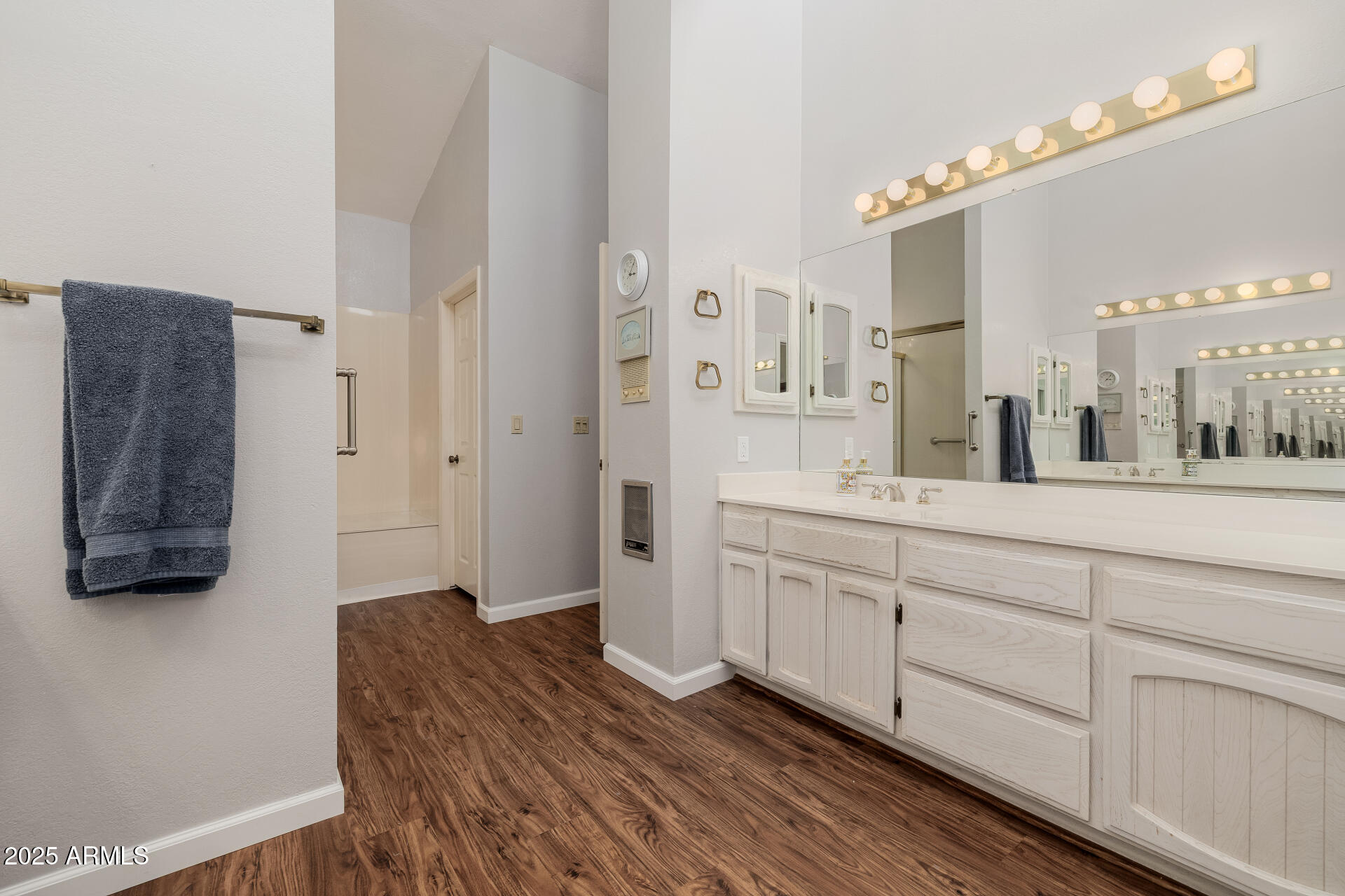 7615 East Tucson Road Scottsdale, AZ 85258 - Photo 28 of 54 Primary bathroom