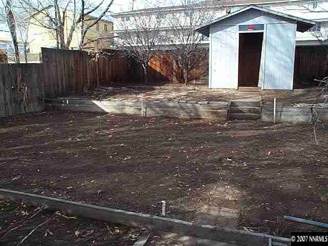 1945 Wilder Street Reno, NV 89512 - Photo 6 of 9 a backyard of a house