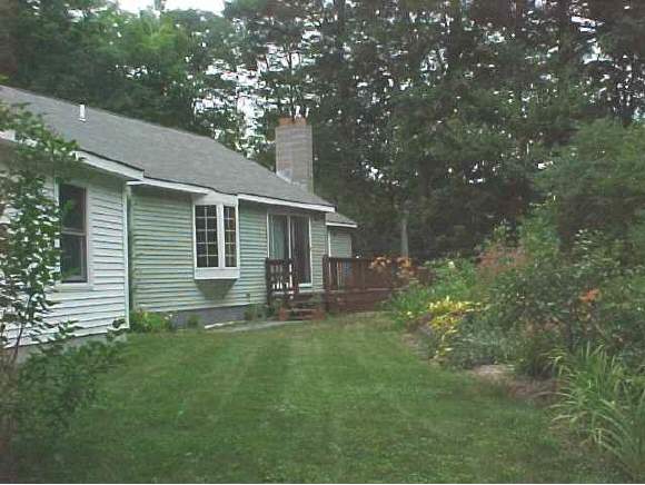 54 Old Jaffrey Road Peterborough, NH 03458 - Photo 1 of 8