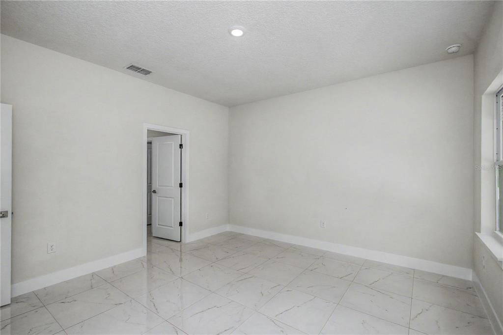 7845 Southwest 127th Loop Ocala, FL 34473 - Photo 8 of 43 Gallery Image 8