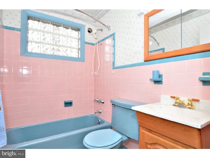 2245 Cambridge Road Broomall, PA 19008 - Photo 17 of 23 Bathroom