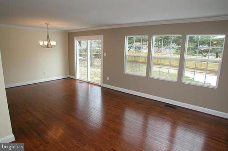 4905 Ten Mills Road Columbia, MD 21044 - Photo 6 of 15 Dining Room