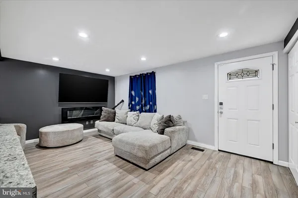 $2,600 | 1526 Perryman Road, Aberdeen, MD 21001