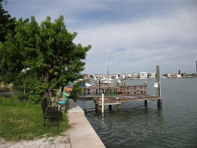 $2,200 | 13360 Boca Ciega Avenue, Madeira Beach, FL 33708