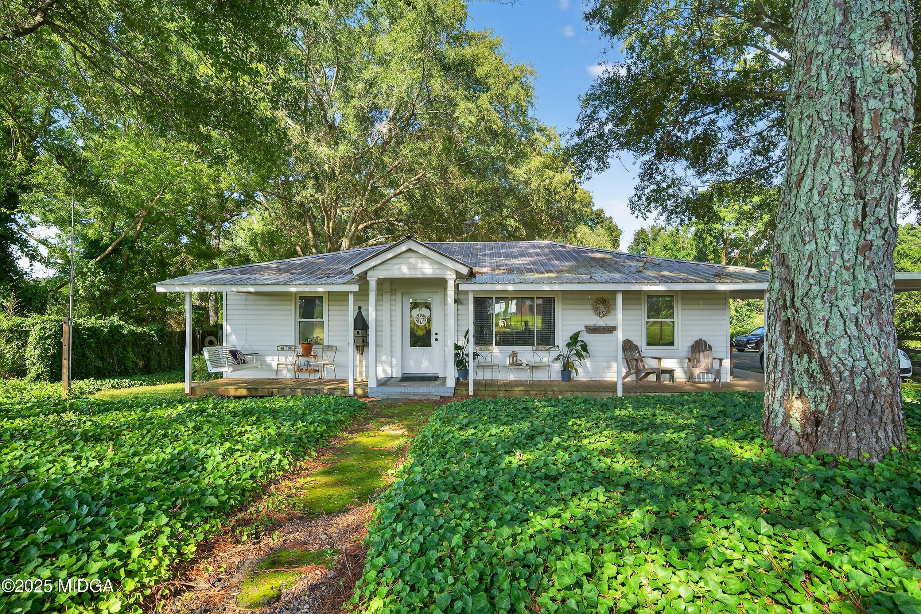 1922 Juliette Road Forsyth, GA 31029 - Photo 2 of 60 Front 1922 Juliette Rd