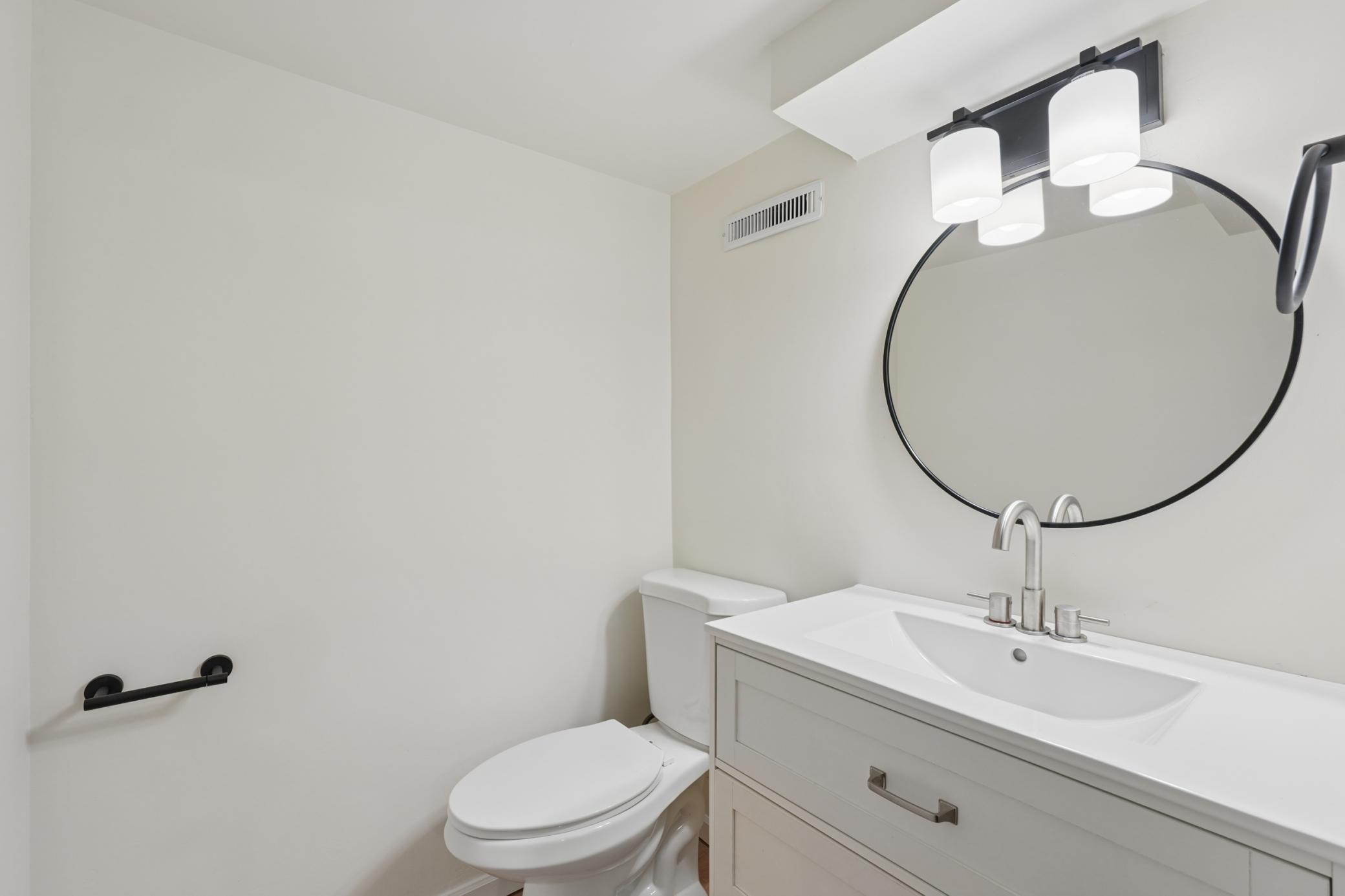 1003 13th Avenue Northwest Rochester, MN 55901 - Photo 15 of 23