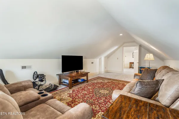 $1,160,000 | 805 Prince George Parish Drive, Knoxville, TN 37934